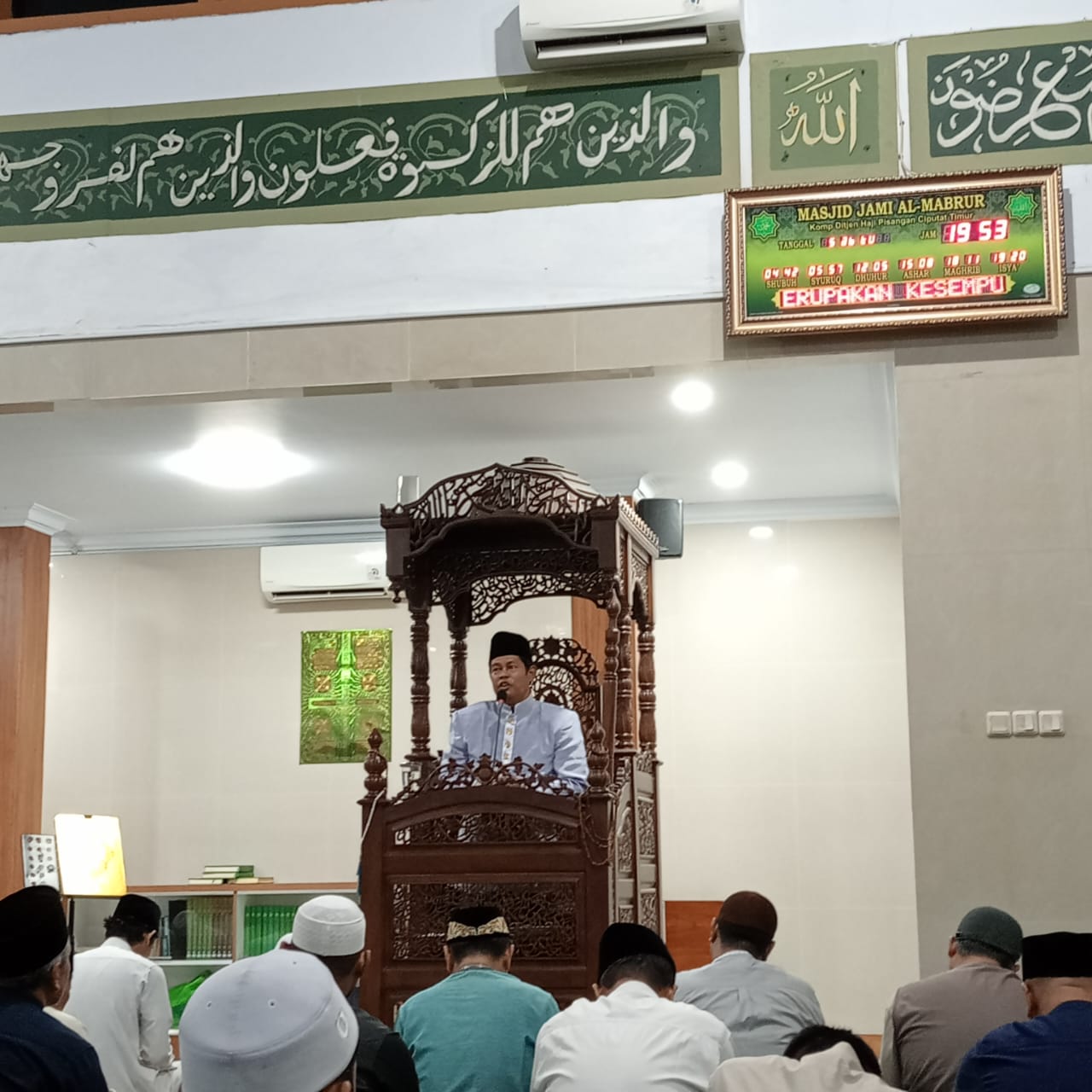 Qolbun Salim: Kunci Kebahagiaan Dunia Qolbun Salim: Kunci Kebahagiaan Dunia