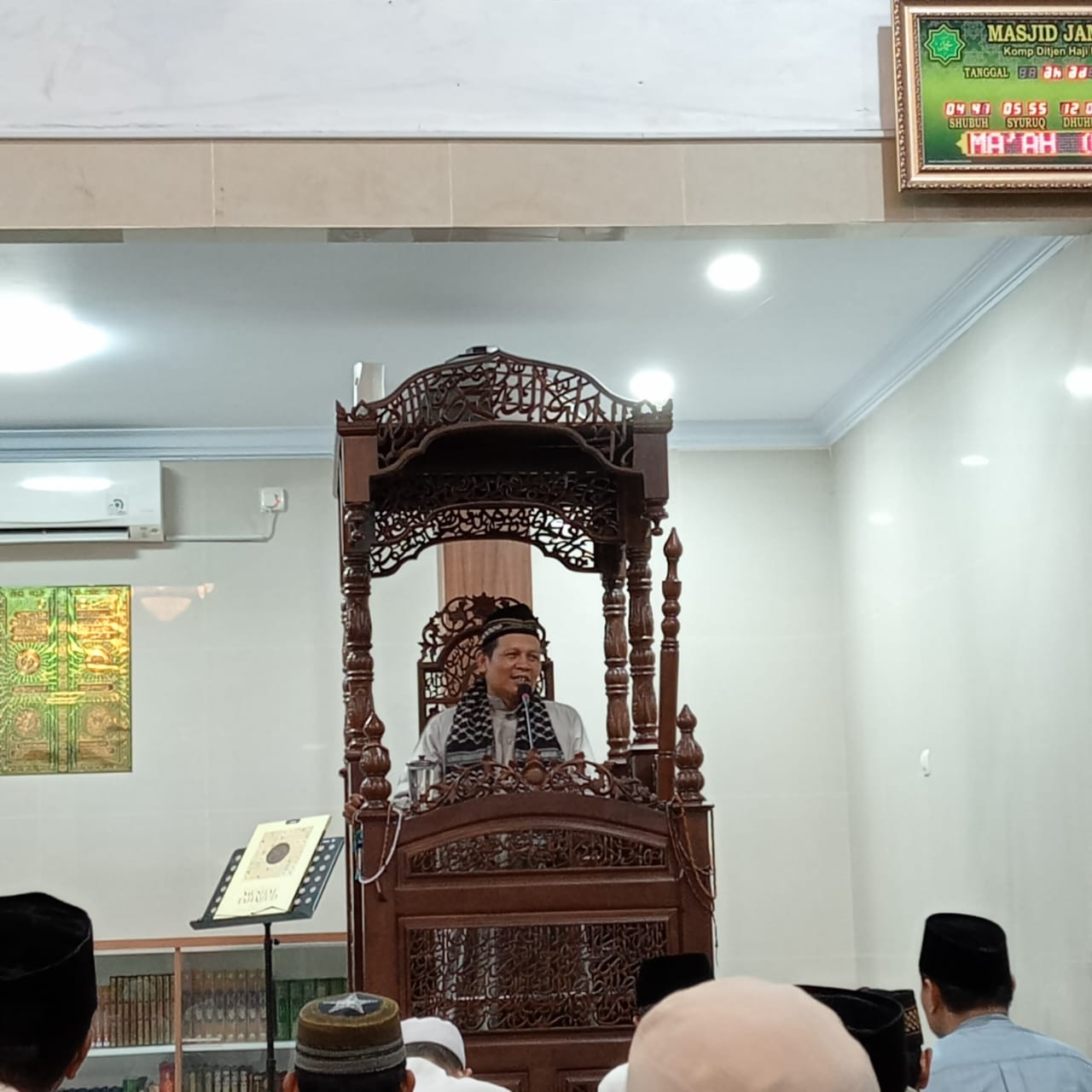 Semarak Ramadhan di Masjid Al-Mabrur: Kultum Ustadz Abd Rahim Menggugah Jamaah untuk Taubat